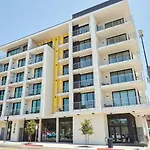 One Bedroom Apartment Wbalcony And City Views!